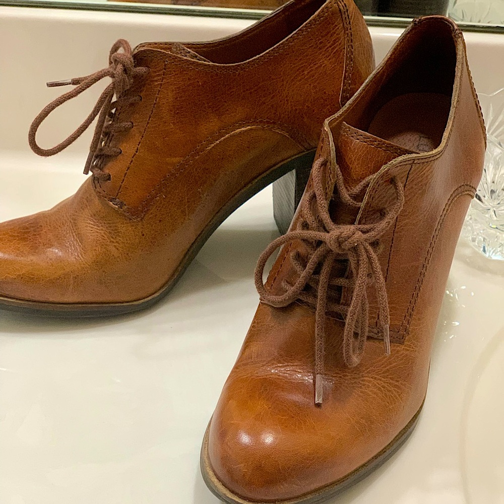Lucky Brand lace-up block heel Oxford Leather Booties